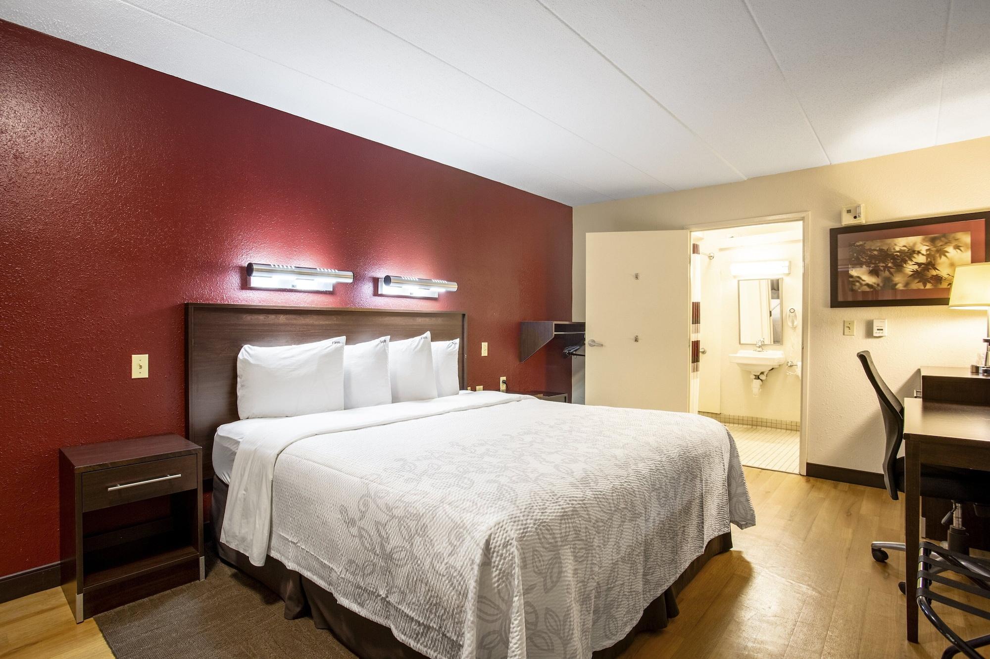 Red Roof Inn Plus+ Wilmington - Newark Christiana Eksteriør bilde