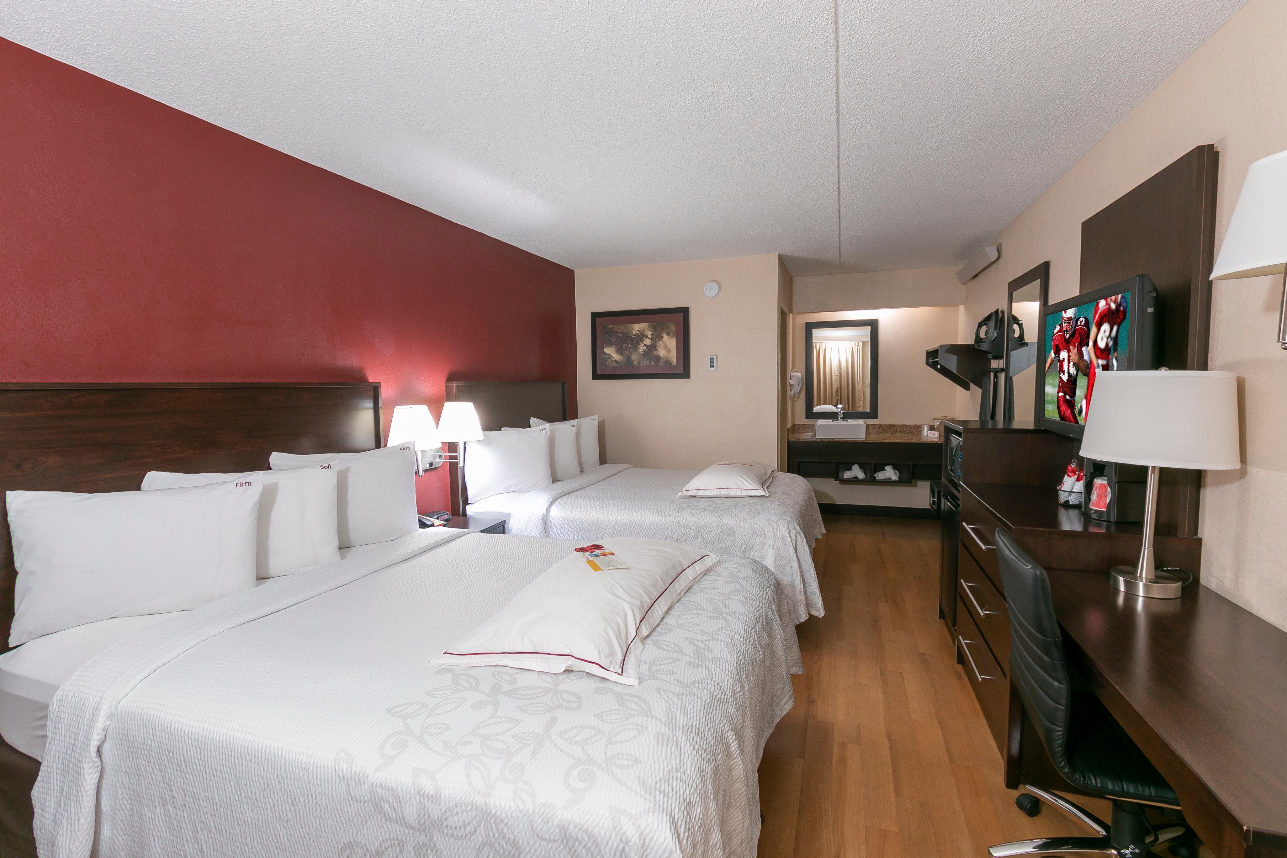 Red Roof Inn Plus+ Wilmington - Newark Christiana Eksteriør bilde