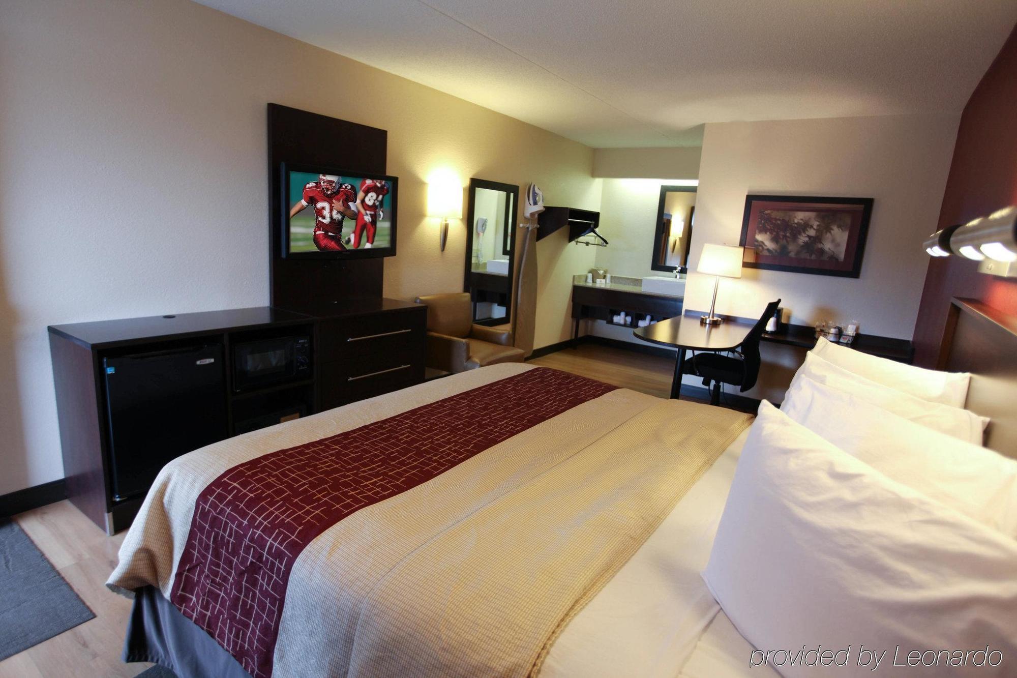 Red Roof Inn Plus+ Wilmington - Newark Christiana Eksteriør bilde