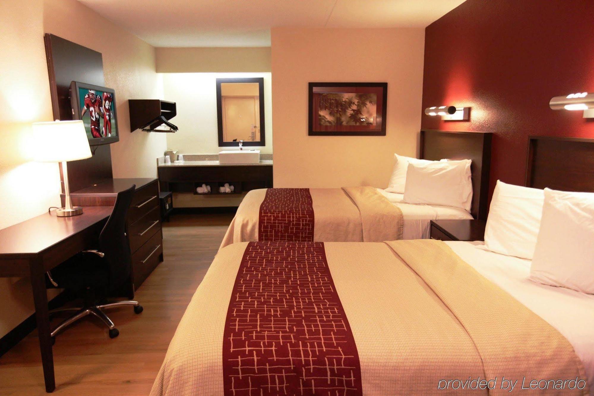 Red Roof Inn Plus+ Wilmington - Newark Christiana Eksteriør bilde