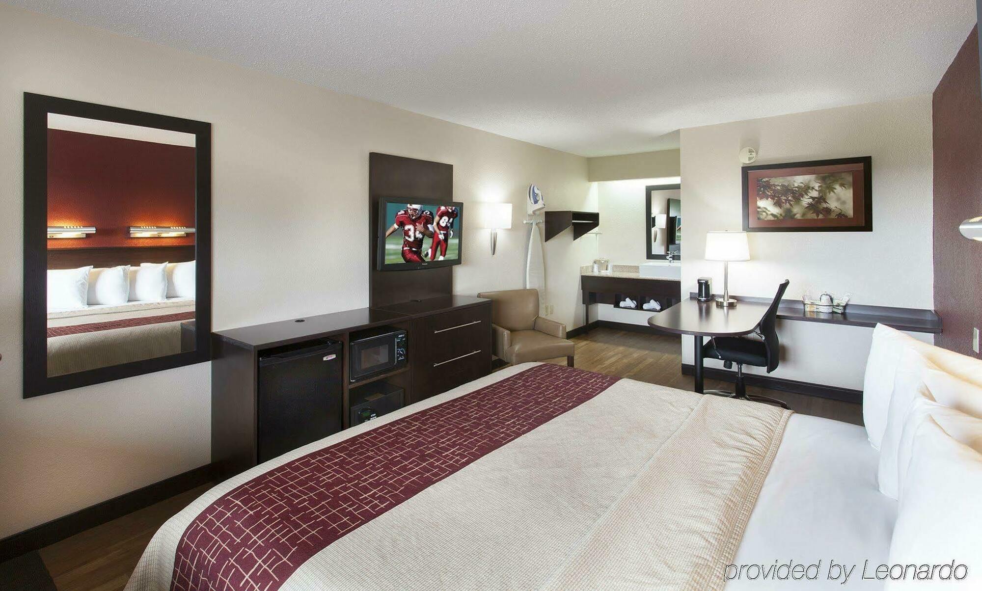 Red Roof Inn Plus+ Wilmington - Newark Christiana Eksteriør bilde