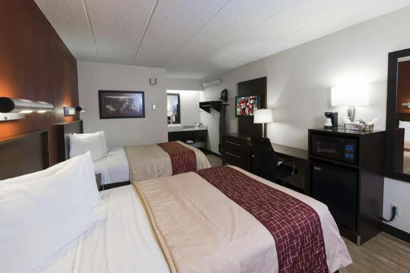 Red Roof Inn Plus+ Wilmington - Newark Christiana Eksteriør bilde